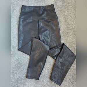 Carbon 38 Faux Leather-Like Leggings XS